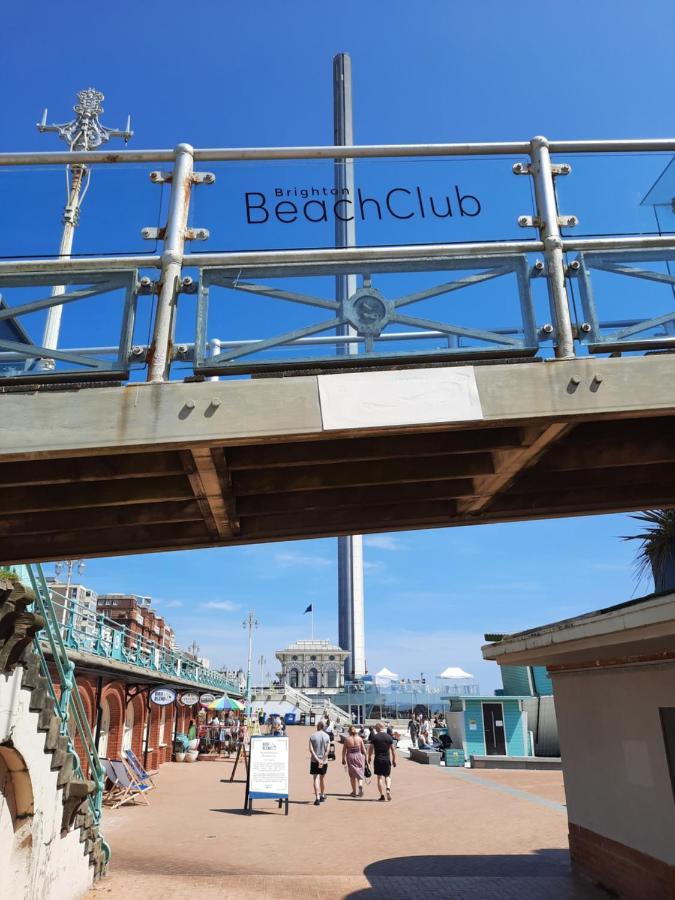 99 Steps To The Sea Apartment Brighton Bagian luar foto