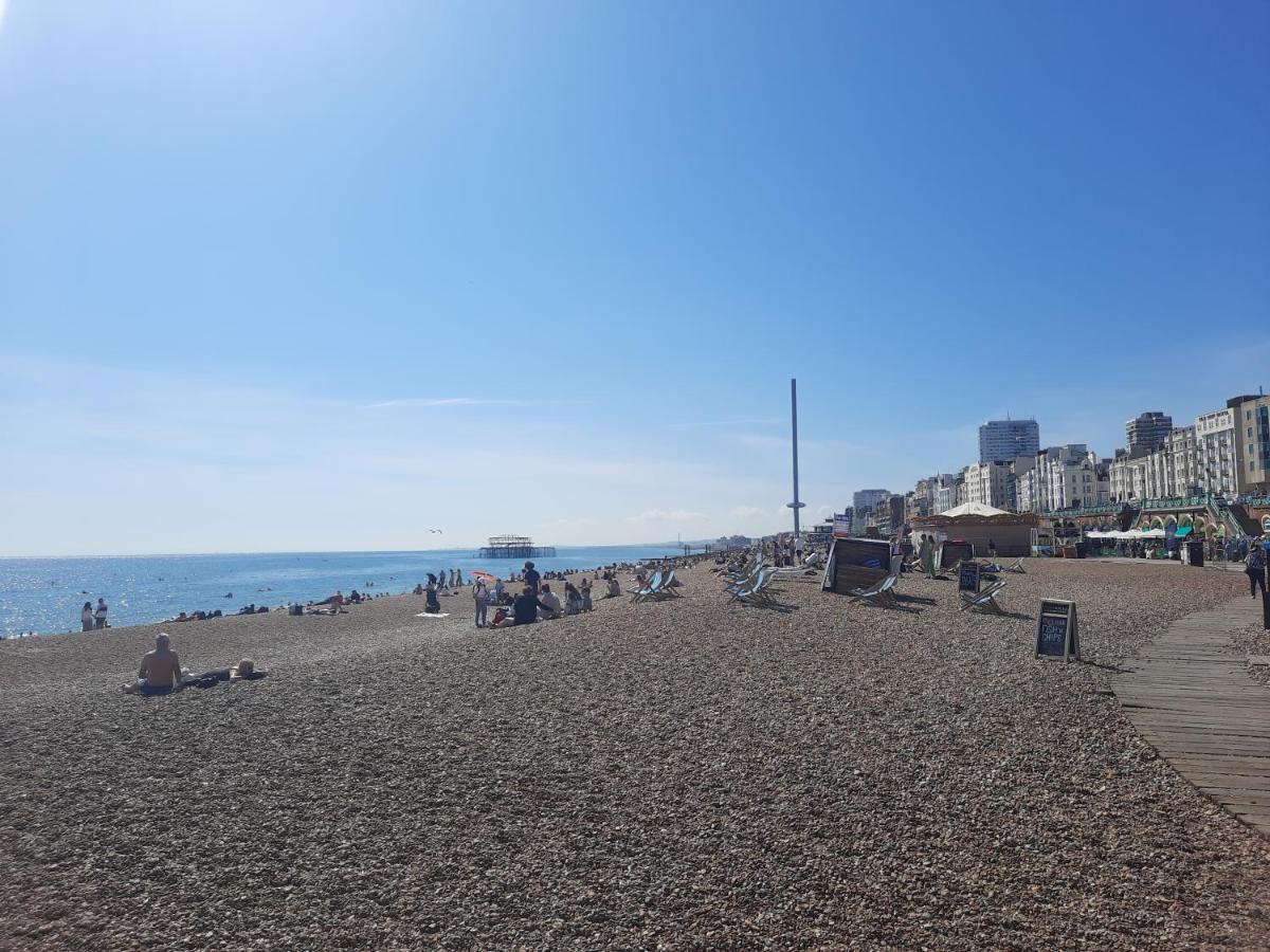 99 Steps To The Sea Apartment Brighton Bagian luar foto