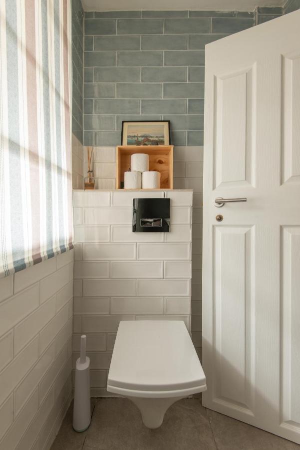 99 Steps To The Sea Apartment Brighton Bagian luar foto